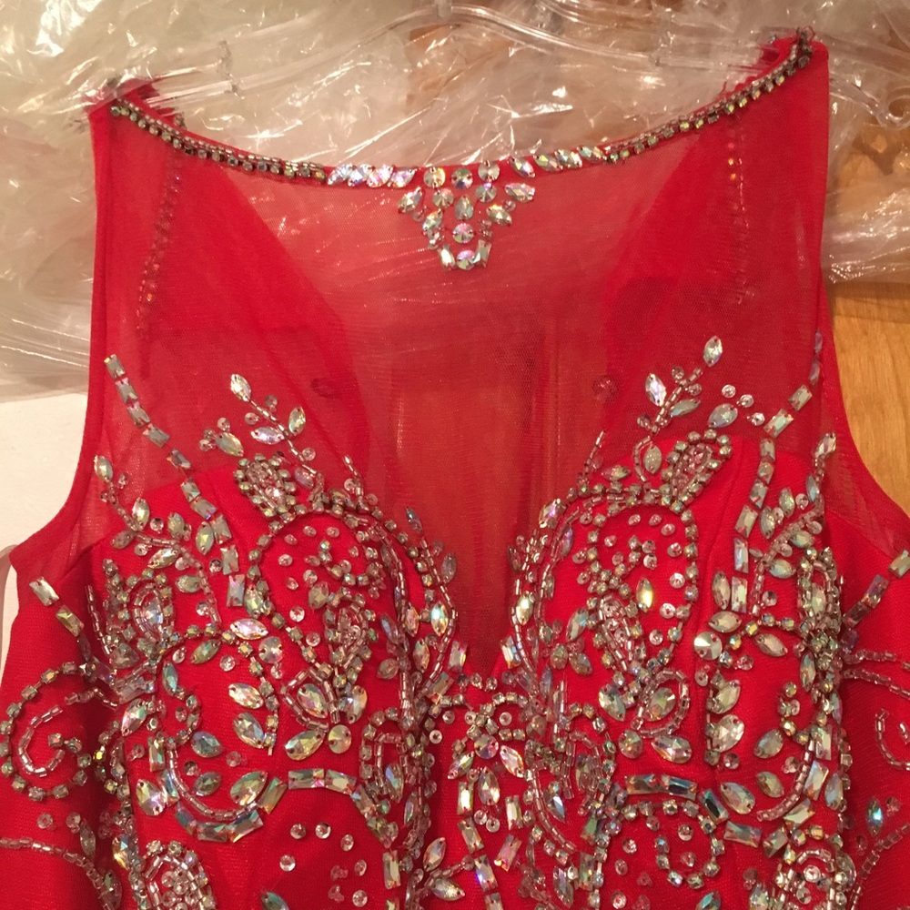 Prom dress - Picture 3 of 8